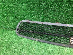 Решетка радиатора Tommy Kaira SUBARU LEGACY OEM 91121AE210IT BH5 2000 BLEU 95H