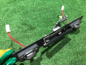 Ручка пятой двери SUBARU LEGACY OEM 62150AA211 BH5 2000 BLEU 95H