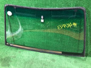 Стекло лобовое SUBARU LEGACY OEM 65009AE010NA BH5 2000