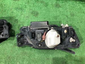Фары Ксенон Реснички SUBARU LEGACY OEM 84001AE281 84001AE291 BH5 2000