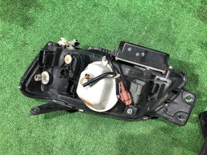 Фары Ксенон Реснички SUBARU LEGACY OEM 84001AE281 84001AE291 BH5 2000