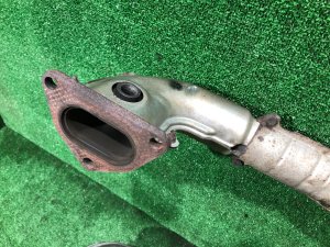 Выпускной коллектор КАТАЛИЗАТОР SUBARU LEGACY LANCASTER OEM 44101AE050 44101AE040 BHE BEE 2002 EZ30