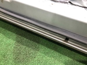 Дверь передняя левая SUBARU LEGACY LANCASTER OEM 60009AE050 BHE BH9 2002 SILVER/GREY 1U2