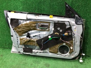 Дверь передняя левая SUBARU LEGACY LANCASTER OEM 60009AE050 BHE BH9 2002 SILVER/GREY 1U2