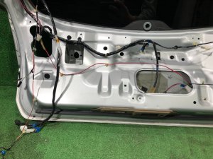 Дверь пятая SUBARU LEGACY LANCASTER OEM 60800AE040 BHE BH9 BH5 2002 SILVER/GREY 1U2