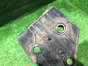 Крепление заднего бампера левое SUBARU LEGACY LANCASTER OEM 57707AE070 BHE BH9 BH5 2002 SILVER/GREY 1U2