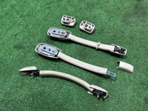 Ручки потолка Крепления сетки SUBARU LEGACY LANCASTER OEM 92041AE020GF 92043AE000GF 92045AE000GF 92045AE010GF BHE BH9 BH5 2002 SILVER/GREY 1U2
