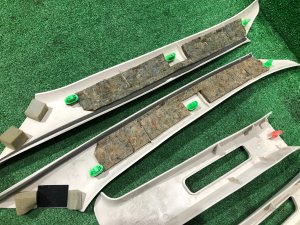 Обшивка стоек SUBARU LEGACY LANCASTER OEM 94010AE020GF 94010AE030GF 94012AE020GF 94022AE020AD 94022AE030AD BHE BH9 BH5 2002 SILVER/GREY 1U2