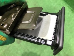 Пепельница SUBARU LEGACY LANCASTER OEM 66160AE000 BHE BH9 BH5 BE5 BE9 BEE 2002 SILVER/GREY 1U2