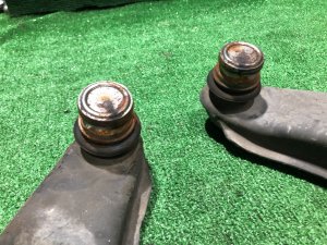 Рычаги передние SUBARU LEGACY LANCASTER OEM 20202AE000 20202AE010 BHE BH9 2002 EZ30