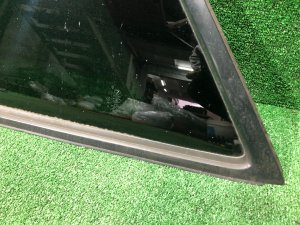Стекло багажника левое целый молдинг SUBARU LEGACY LANCASTER OEM 65210AE260NB BHE BH9 BH5 2002