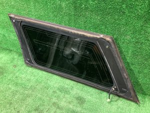 Стекло багажника правое целый молдинг SUBARU LEGACY LANCASTER OEM 65210AE250NB BHE BH9 BH5 2002