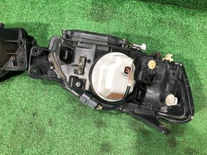 Фары Ксенон SUBARU LEGACY LANCASTER OEM 84001AE300, 84001AE310 BHE BH9 BH5 BE5 BE9 BEE 2002