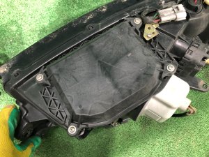 Фары Ксенон SUBARU LEGACY LANCASTER OEM 84001AE300, 84001AE310 BHE BH9 BH5 BE5 BE9 BEE 2002