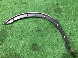 Фендер задний левый SUBARU LEGACY LANCASTER OEM 91111AE030MQ BHE BH9 2002 SILVER/GREY 1U2