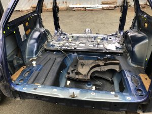 Задняя часть реаркат SUBARU LEGACY OEM 51410AE150 51410AE140 52122AE100 BH5 2000 BLEU 95H