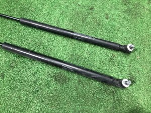 Амортизаторы капота SUBARU WRX STI OEM 57251VA000 57251VA010 VAB VAG VA 2015 Blue Pearl K7X
