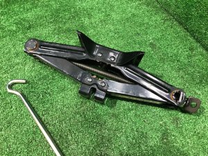 Домкрат SUBARU WRX STI OEM 97032FG011 VAB VAG VA 2015