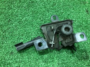 Замок капота 57310FC000 SUBARU FORESTER