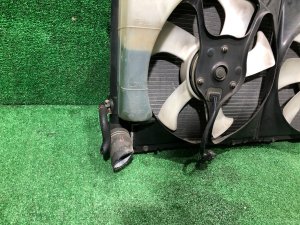 Радиатор двигателя SUBARU FORESTER OEM 45111FC000 SF5 SF9 SF 1998 EJ20G