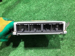 Блок управления двигателя Mines SUBARU LEGACY OEM 22611AG292 BH5 2000 EJ206 AT