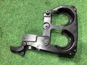 Крышка ГРМ задняя правая SUBARU WRX STI OEM 13573AA131 VAB 2015 EJ20Y MT6