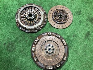 Комплект (маховик, корзина, диск) сцепление 30210AA660 30100AA980 12310AA410 SUBARU WRX STI