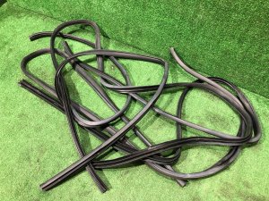 Уплотнители дверей SUBARU WRX STI OEM 63511FJ000 63511FJ010 63512FJ021 63512FJ031 VAB VAG VA 2015 Blue Pearl K7X