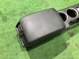 Бардачок подлокотник свап SUBARU OUTBACK OEM 92114AG120JC, 92113AG051JC, 66150AG140JC, 66120AG101JC BPE 2008 Silver Metallic C6Z