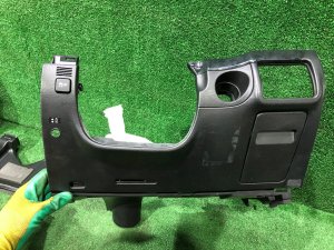 Бардачок подлокотник свап SUBARU OUTBACK OEM 92114AG120JC, 92113AG051JC, 66150AG140JC, 66120AG101JC BPE 2008 Silver Metallic C6Z
