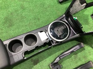 Бардачок подлокотник свап SUBARU OUTBACK OEM 92114AG120JC, 92113AG051JC, 66150AG140JC, 66120AG101JC BPE 2008 Silver Metallic C6Z