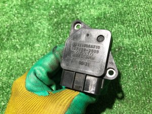 Датчик расхода воздуха МАФ SUBARU OUTBACK OEM 22680AA310 BPE 2008 EZ30D AT