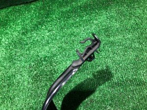 Держатель палки капота SUBARU OUTBACK OEM 57255AG000, 57232AG050 BPE 2008 Silver Metallic C6Z