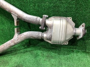 Катализатор SUBARU OUTBACK OEM 44620AB000, 44620AA990 BPE 2008 EZ30D AT