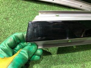 Молдинги боковые стоек внешние SUBARU OUTBACK OEM 63563AG000, 63563AG010 BPE 2008 Silver Metallic C6Z