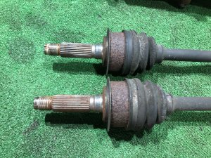 Редуктор с приводами G/R=3.272 XU SUBARU OUTBACK OEM 38300AC210, 28421AG011 BPE 2008 EZ30D AT