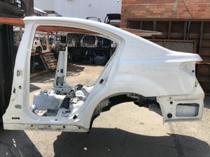 Задняя часть Rear Cut SUBARU LEGACY OEM 51439AJ0509P, 51439AJ0409P, 52401AJ0209P BMG BM9 BM 2013 White Pearl 37J