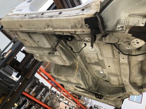 Задняя часть Rear Cut SUBARU LEGACY OEM 51439AJ0509P, 51439AJ0409P, 52401AJ0209P BMG BM9 BM 2013 White Pearl 37J