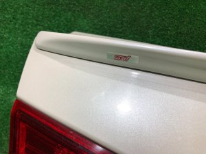 Крышка багажника со спойлером SUBARU LEGACY OEM 57509AJ0129P BMG BM9 BM 2013 White Pearl 37J