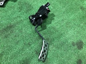 Педали SUBARU LEGACY OEM 36012AJ030, 36010AG120 BMG BM9 BM 2013 White Pearl 37J