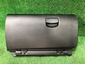 Бардачок SUBARU LEGACY OEM 66121AJ000VH BMG 2013 White Pearl 37J