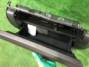 Бардачок SUBARU LEGACY OEM 66121AJ000VH BMG 2013 White Pearl 37J