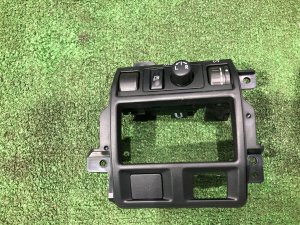 Блок управления зеркалами SUBARU LEGACY OEM 83061AJ020, 83201AJ050 BMG 2013 FA20E CVT