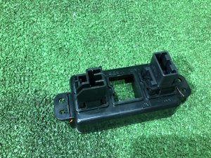 Кнопка HILL HOLD SUBARU LEGACY OEM 83002AJ010 BMG 2013