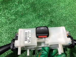 Блок подрулевых переключателей SUBARU IMPREZA OEM 83111FE020 GDA, GDB, GD 2002 EJ205 AT