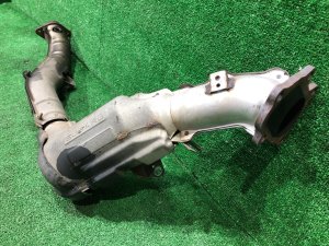 Катализатор Даун-пайп SUBARU IMPREZA OEM 44102FE010 GDA, GDB, GD 2002 EJ205 AT