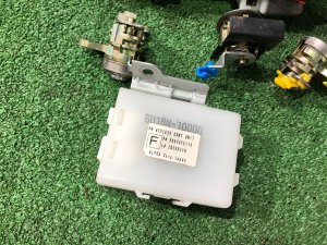 Замок зажигания Комплект замков SUBARU IMPREZA OEM 57491FE331 GDA, GDB, GD 2002 Blue 02C