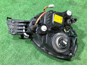 Фары ксенон SUBARU IMPREZA OEM 84001FE231, 84001FE221 GDA, GDB, GD 2002