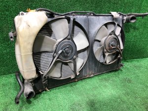 Радиатор двигателя SUBARU LEGACY OEM 45111AC230 BG5 1997 EJ20R MT5
