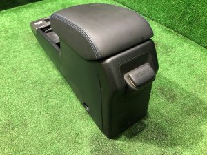 Бардачок подлокотник SUBARU LEVORG OEM 92114VA020VH VMG VM4 VM 2015 Dark Gray 61K